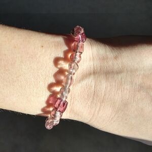 Artisan Pink "Glass Glow" Stretch Bracelet – Handmade